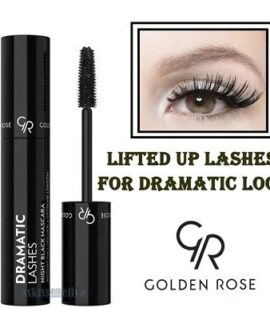 Dramatic lashes  mascara